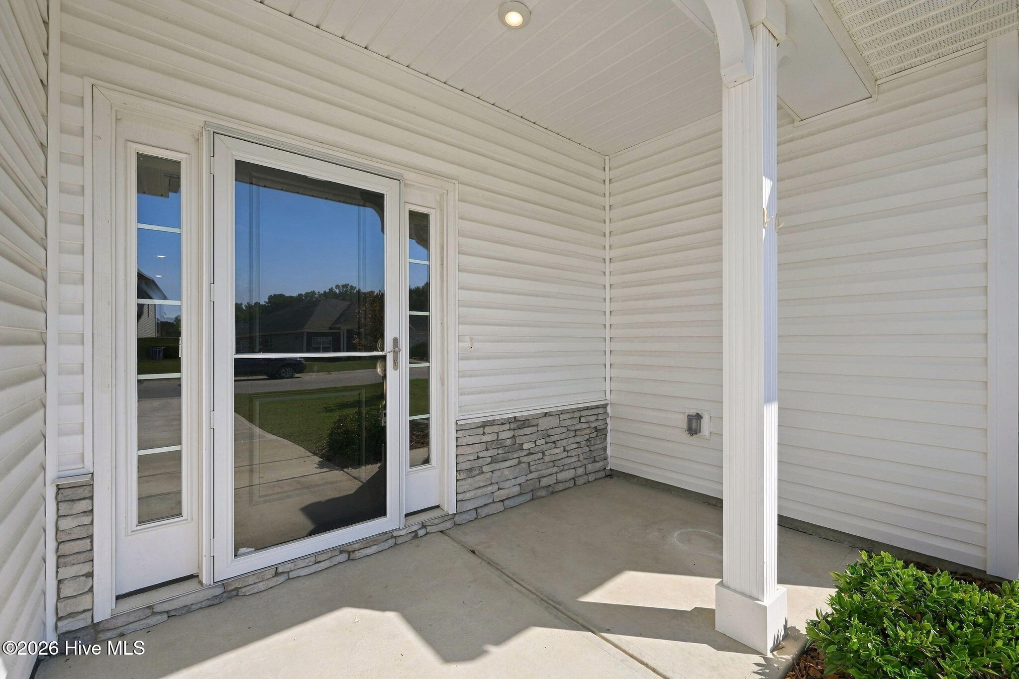744 Greenwich Place