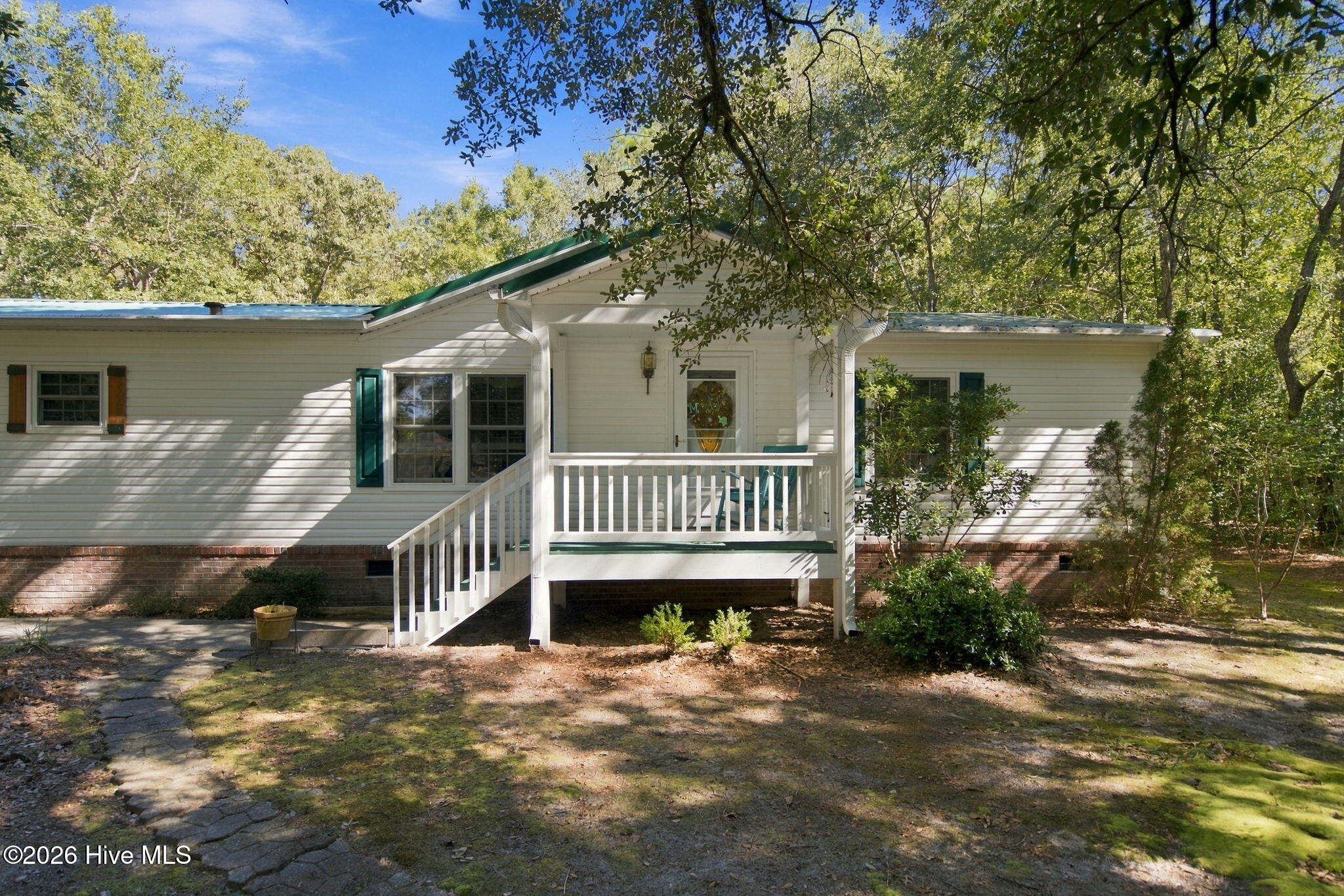 42 Warwick Court