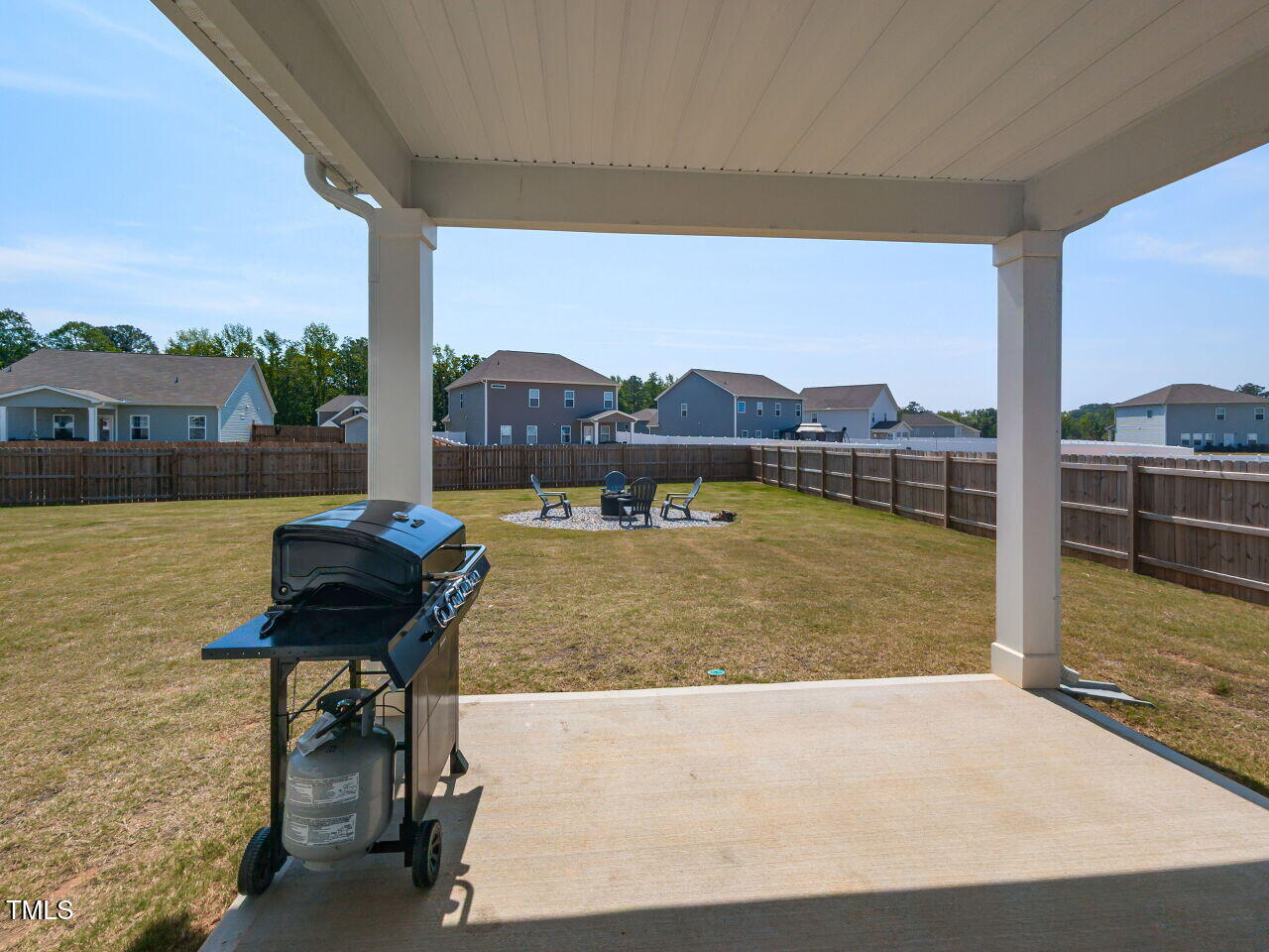 218 E Tecoma Lane