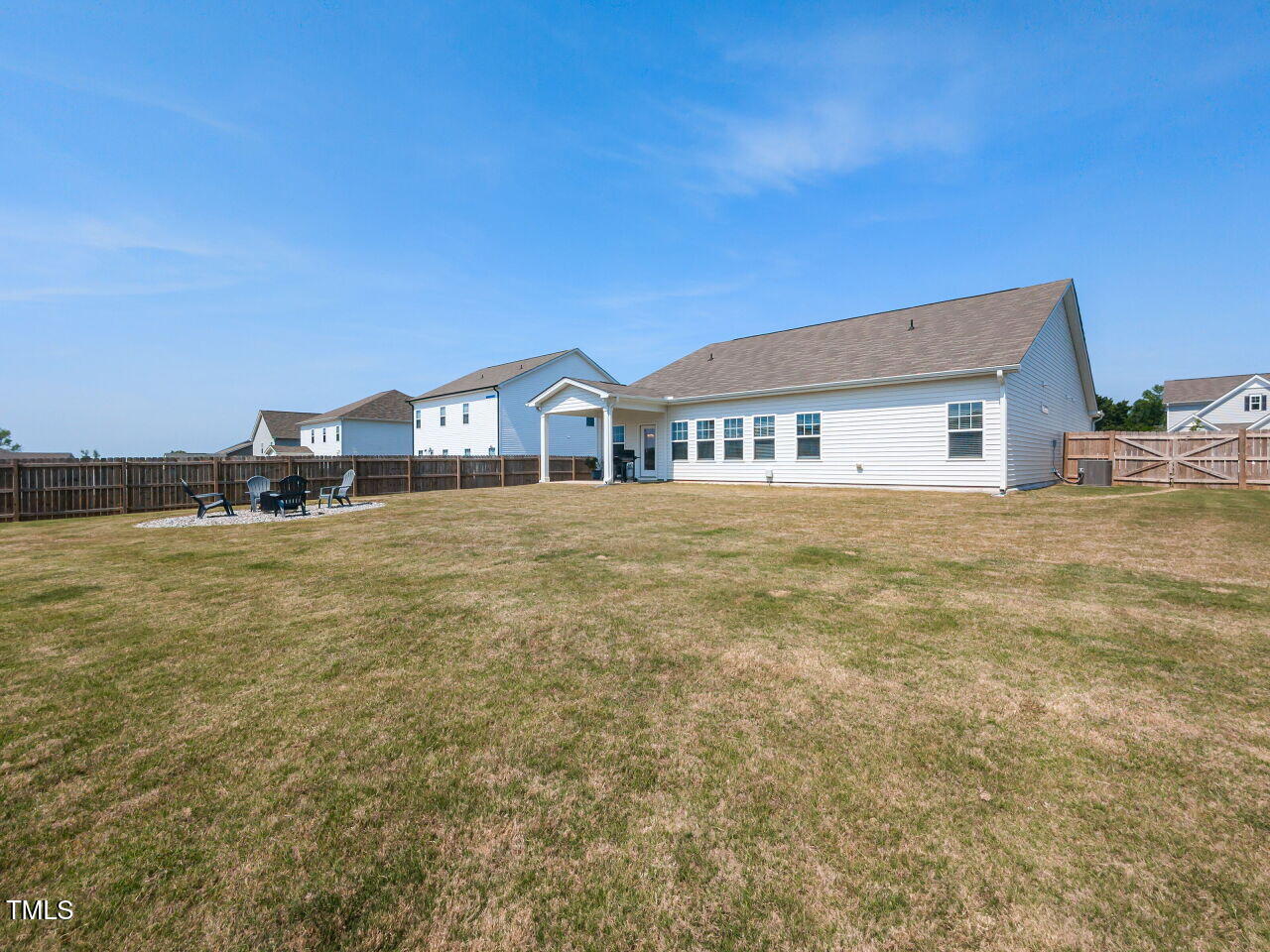 218 E Tecoma Lane
