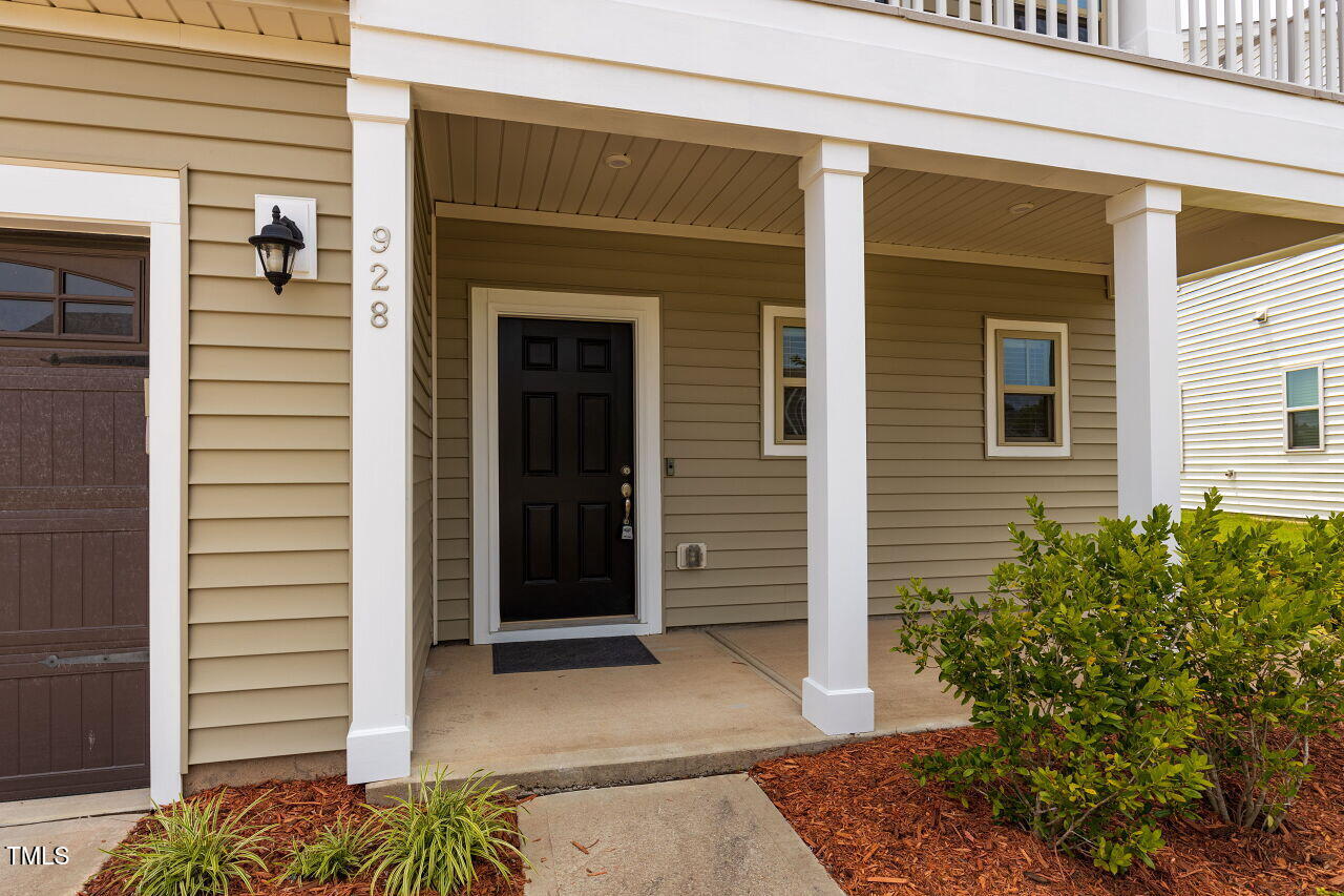 928 Lippincott Road