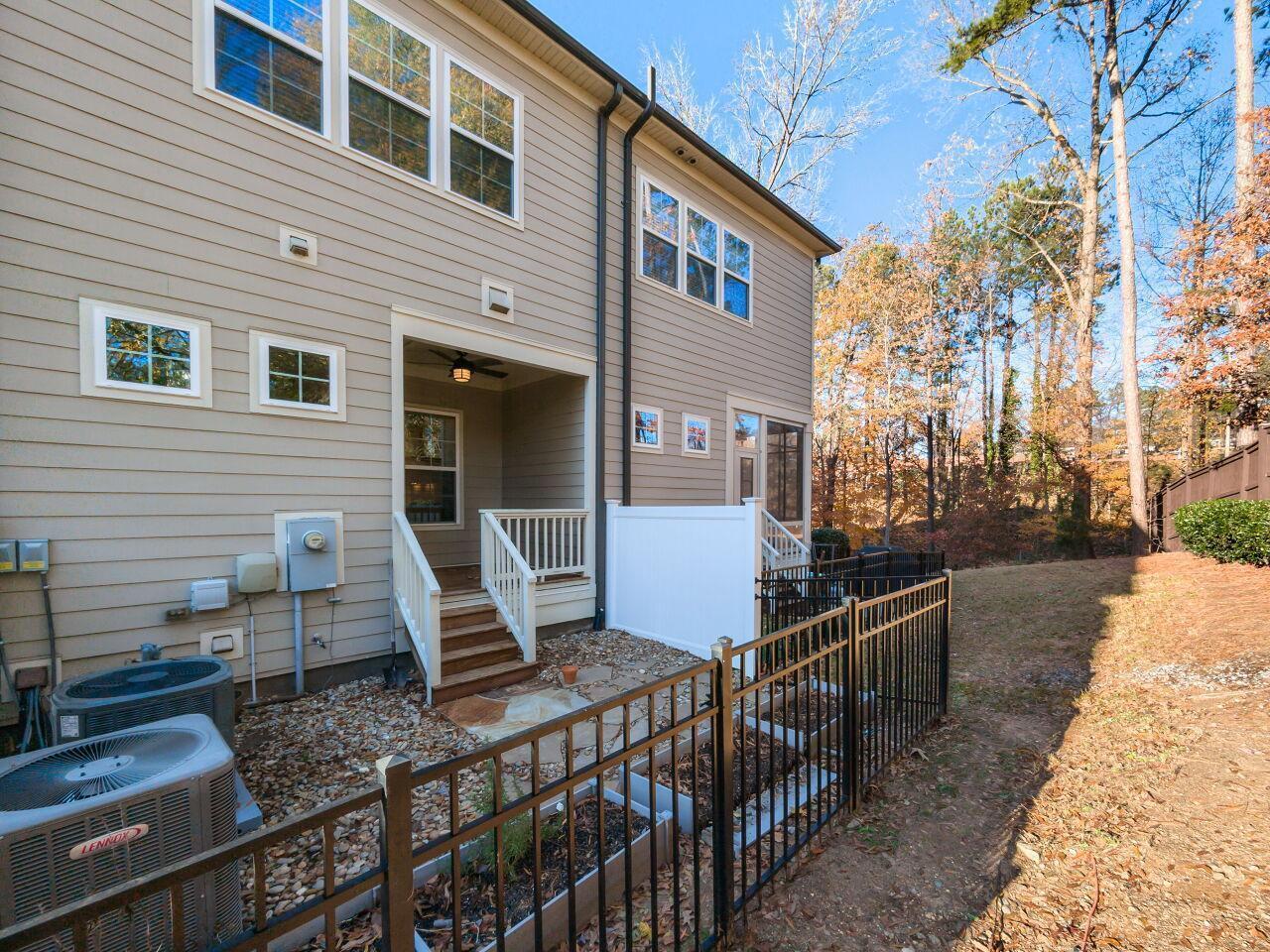 3132 Rushworth Drive