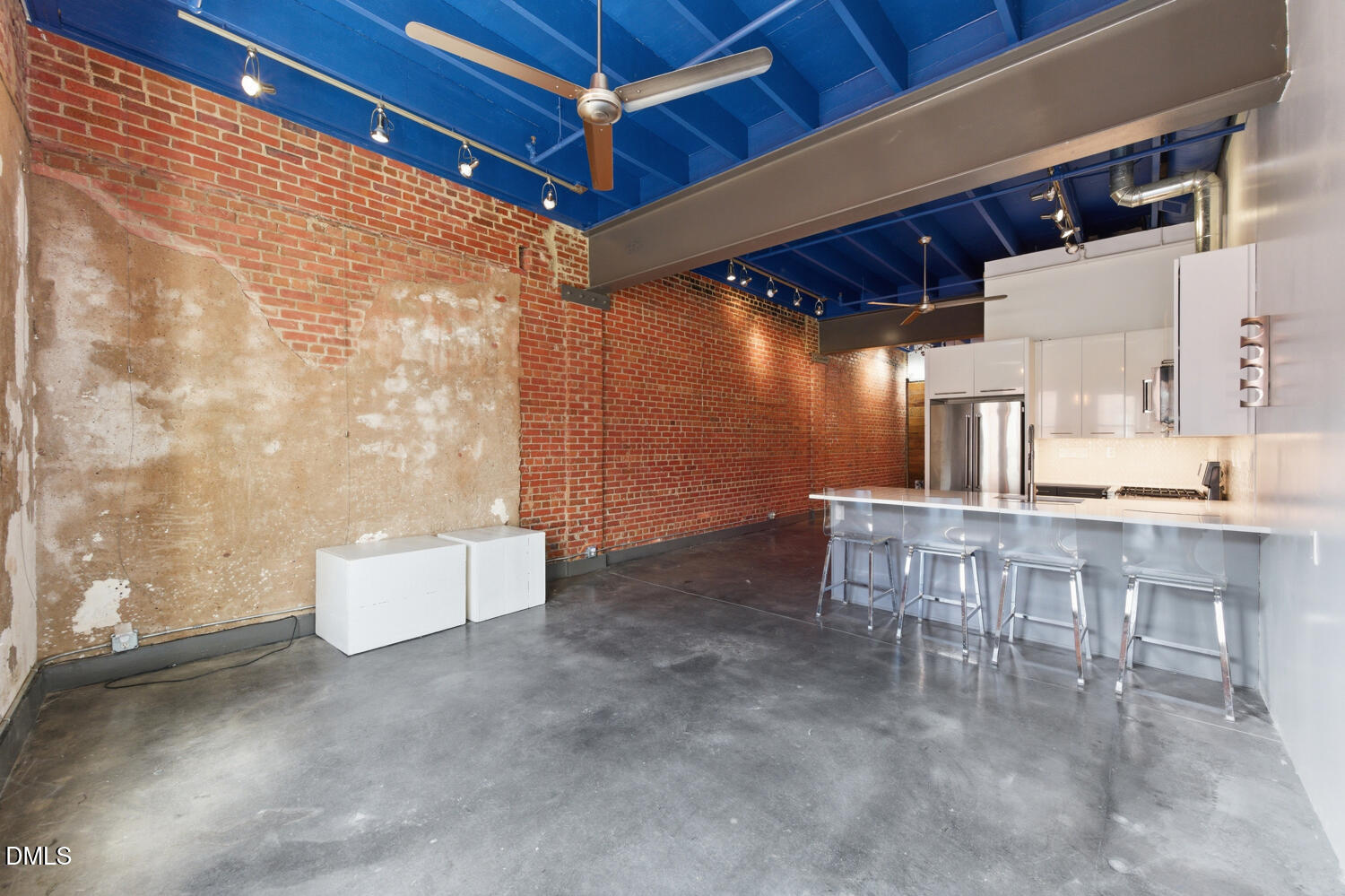 208 Rigsbee Avenue Apt 207