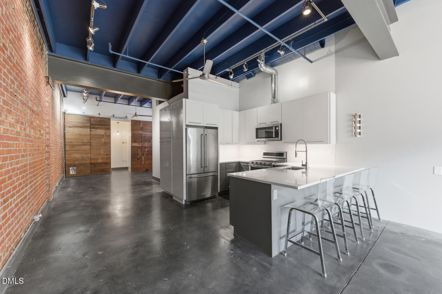 208 Rigsbee Avenue Apt 207