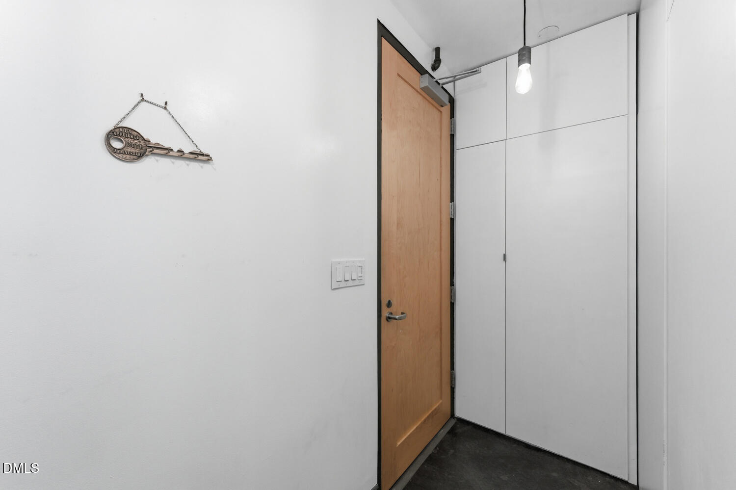 208 Rigsbee Avenue Apt 207