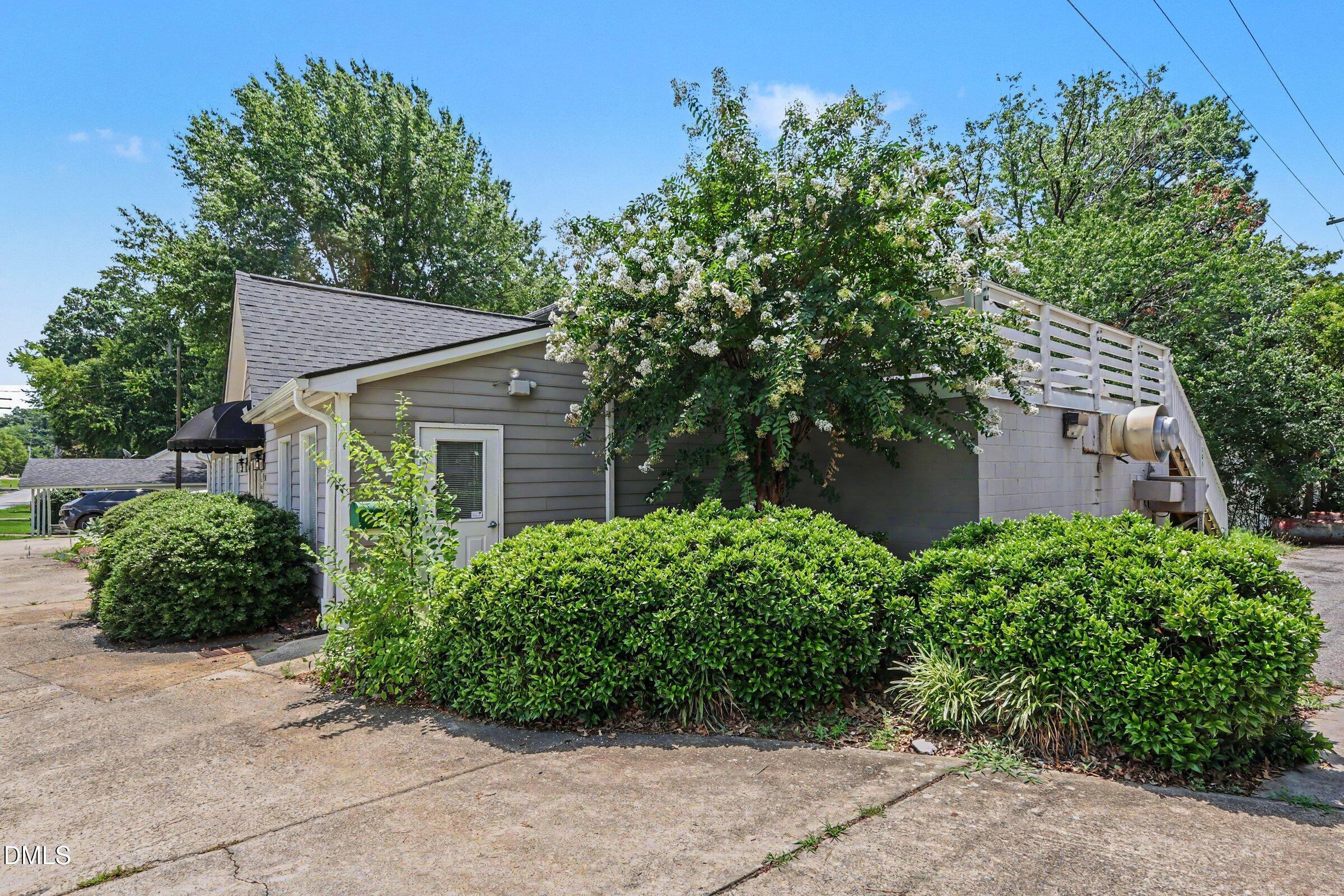 551 W Main Street