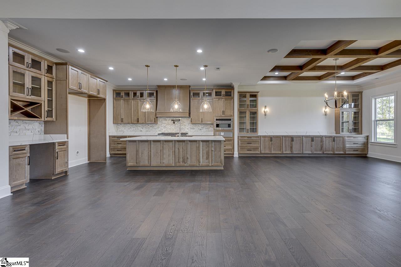 1100 Reidville Sharon Road