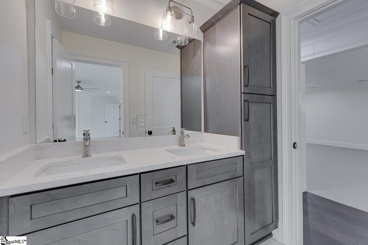 1100 Reidville Sharon Road