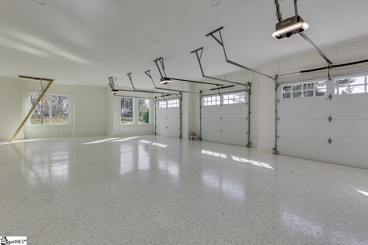 1100 Reidville Sharon Road
