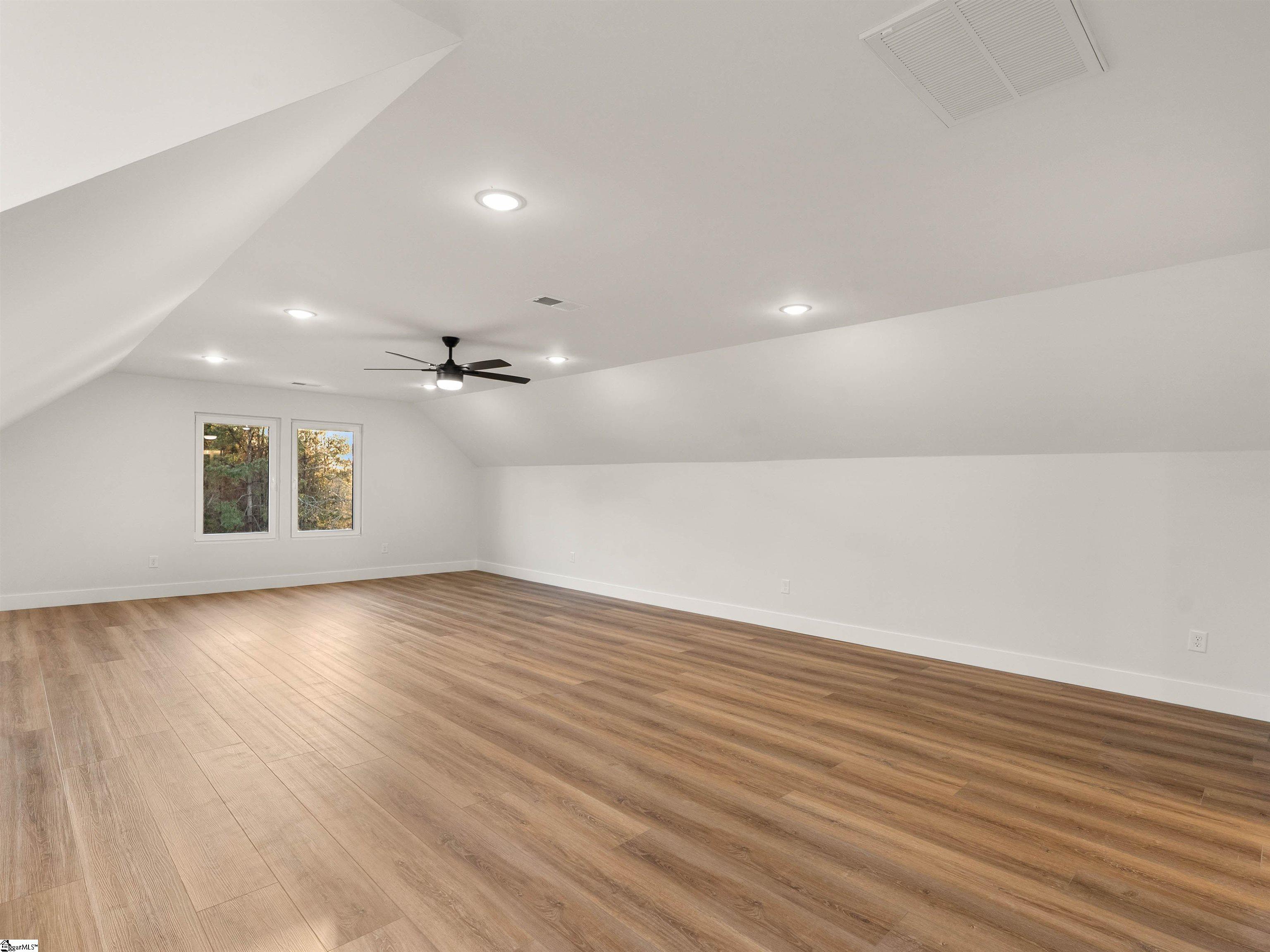 112 Marseille Drive