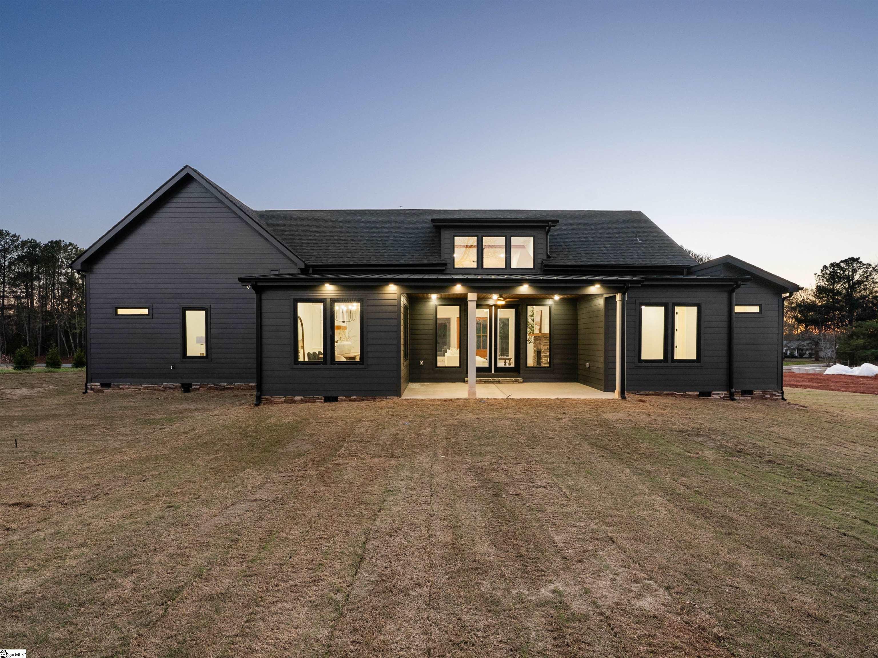 112 Marseille Drive