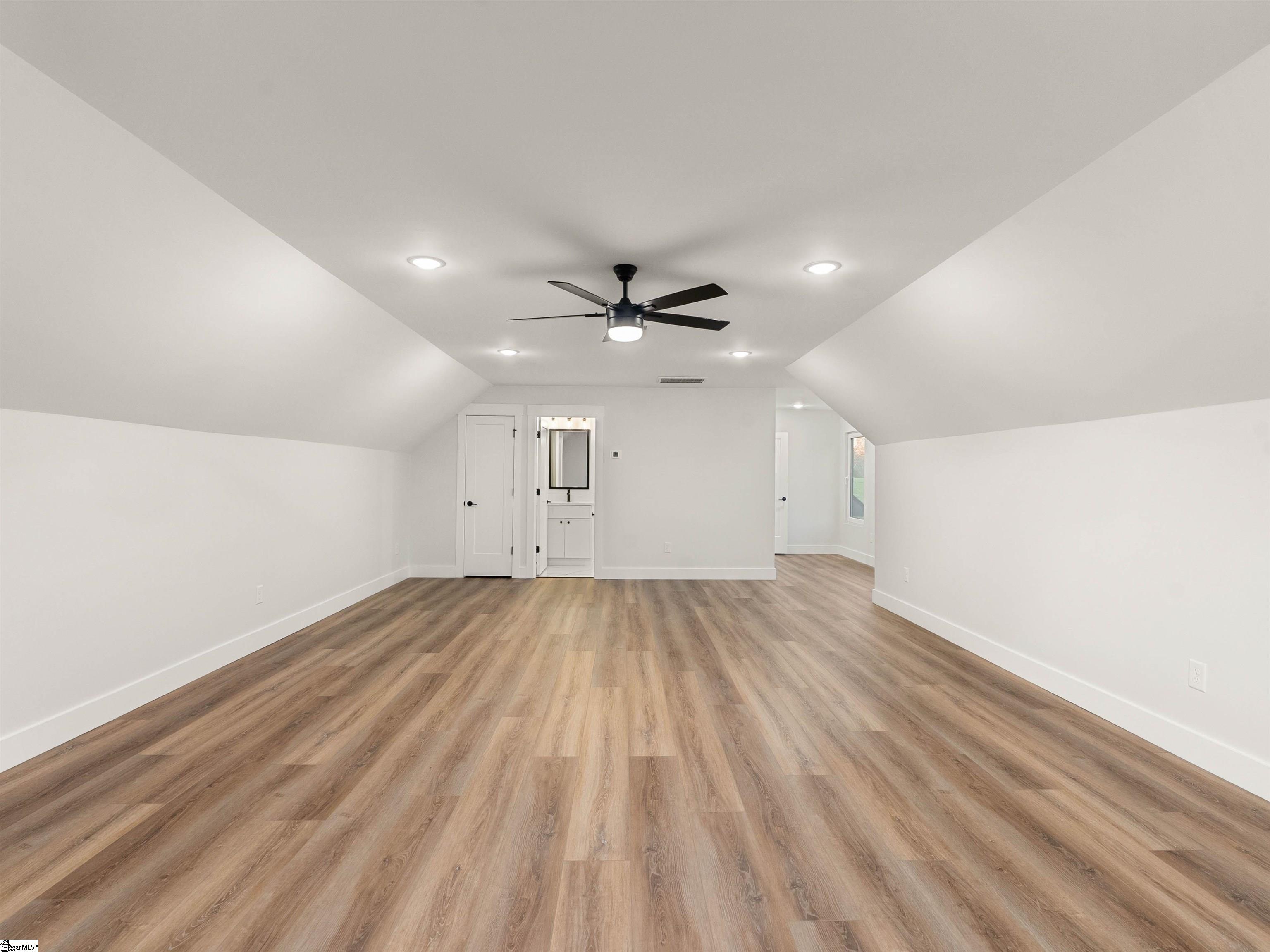 112 Marseille Drive