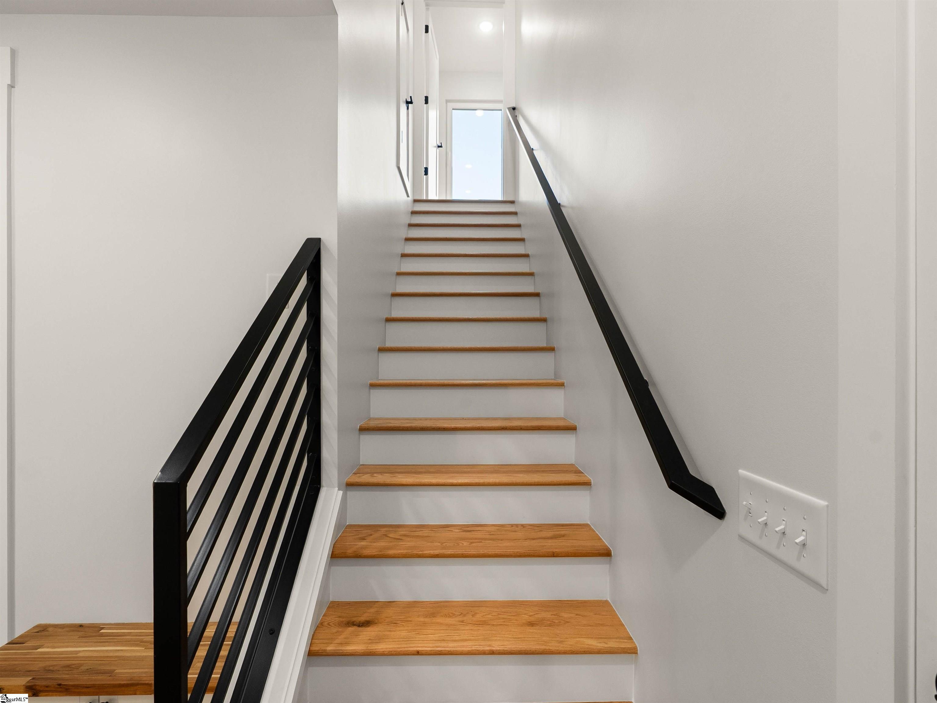 112 Marseille Drive