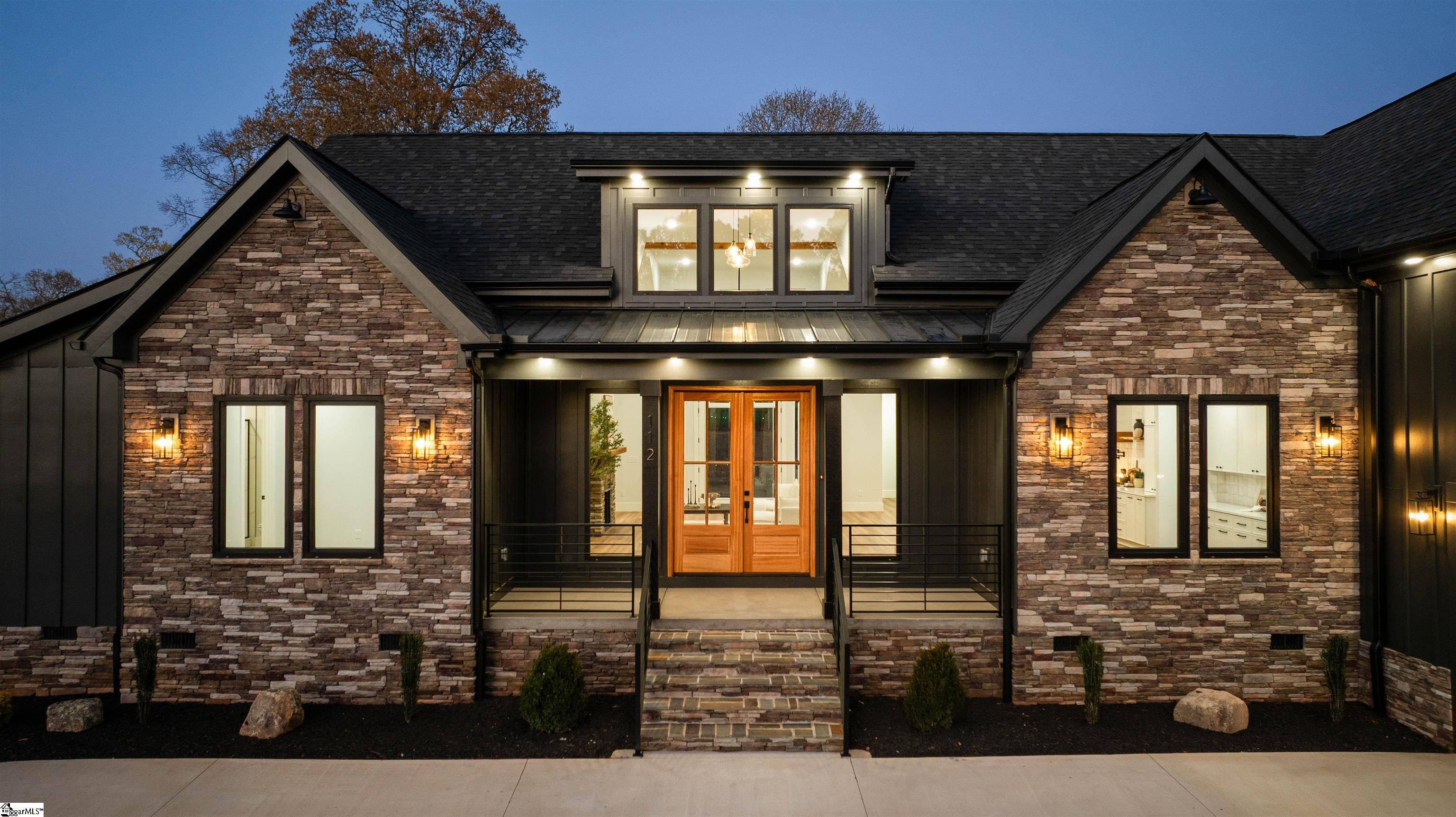 112 Marseille Drive