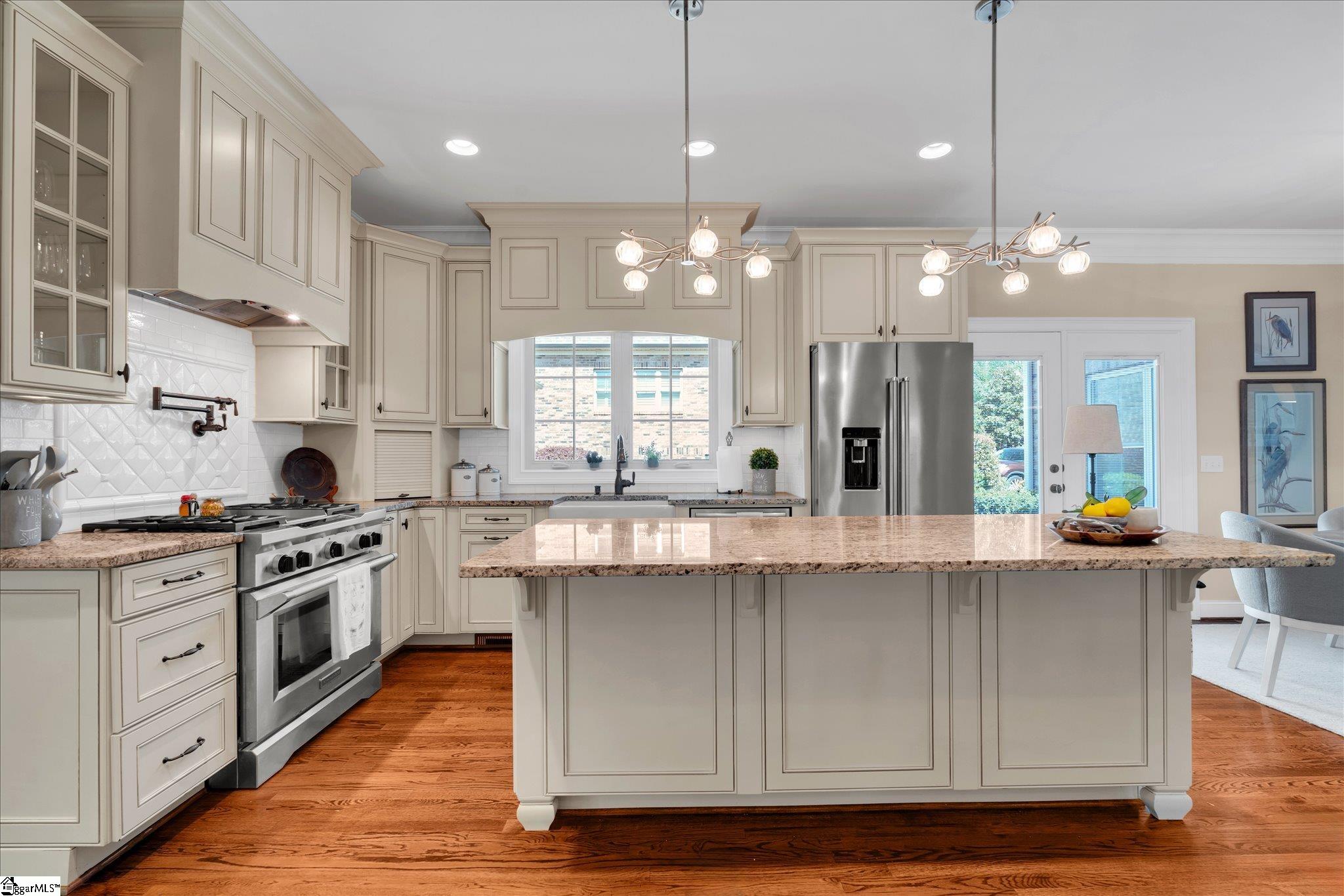11 English Ivy Lane