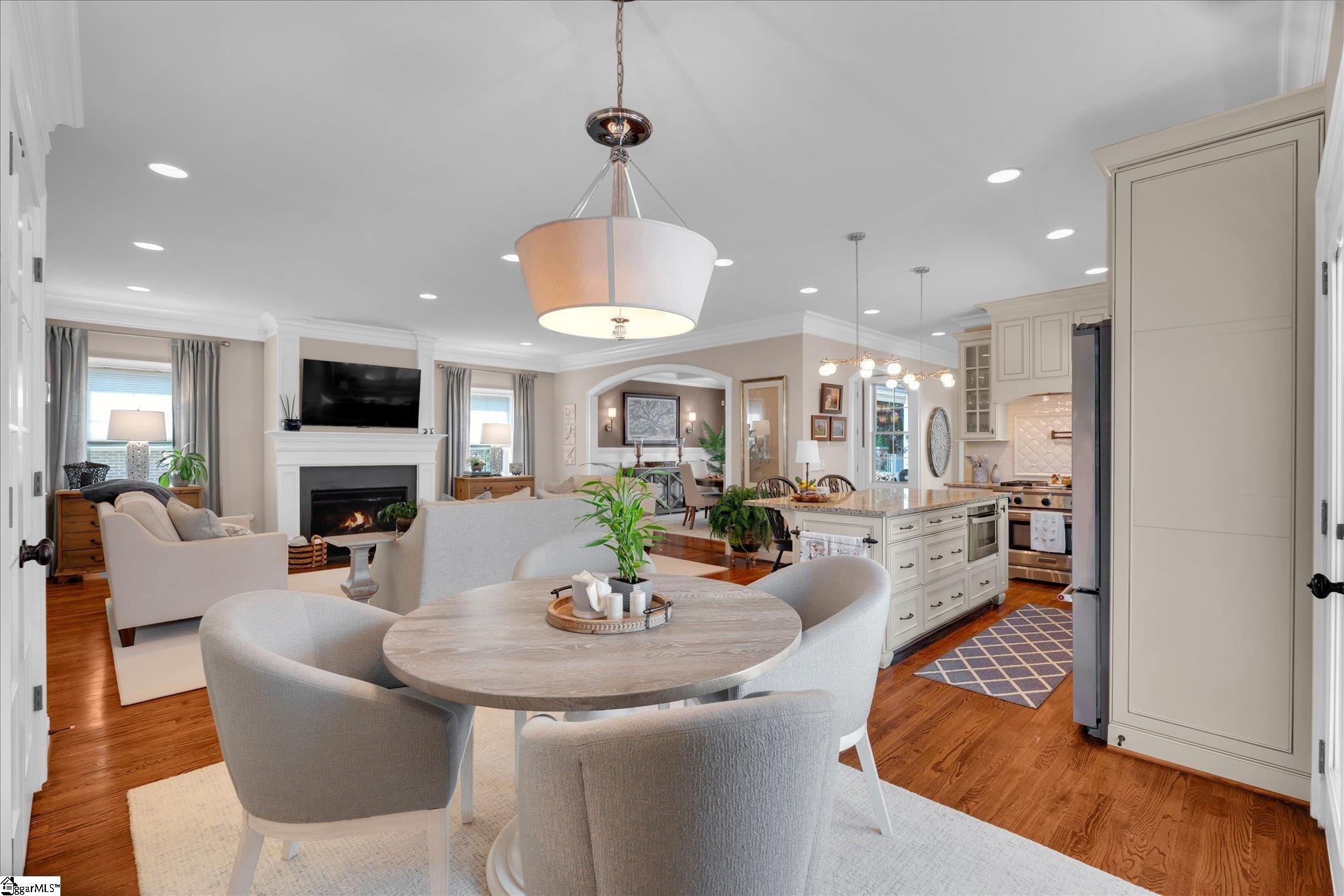 11 English Ivy Lane
