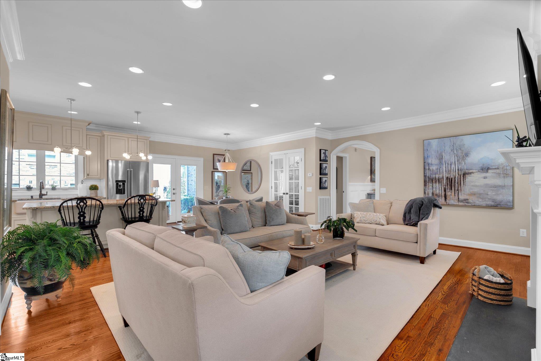 11 English Ivy Lane