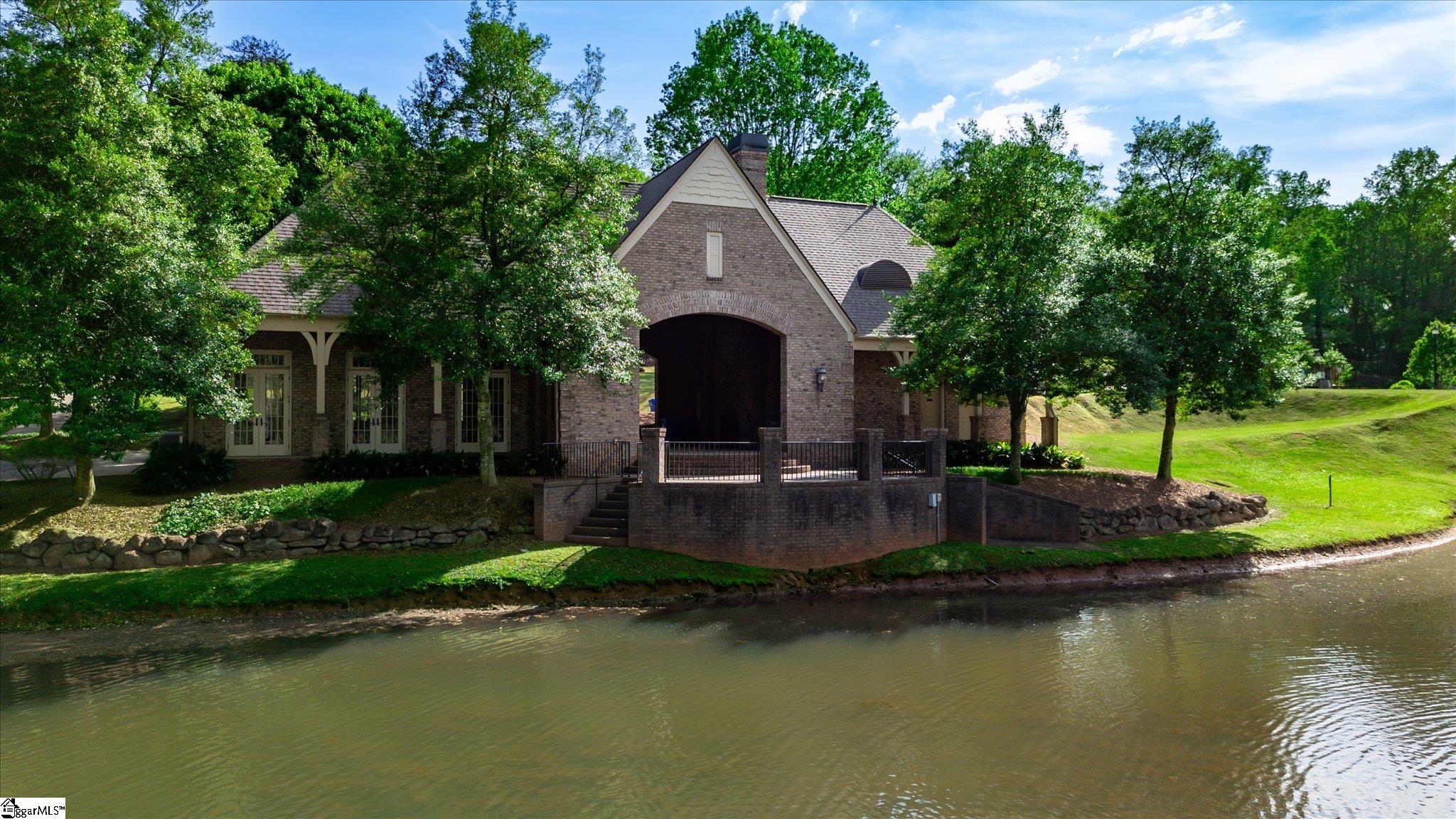 11 English Ivy Lane