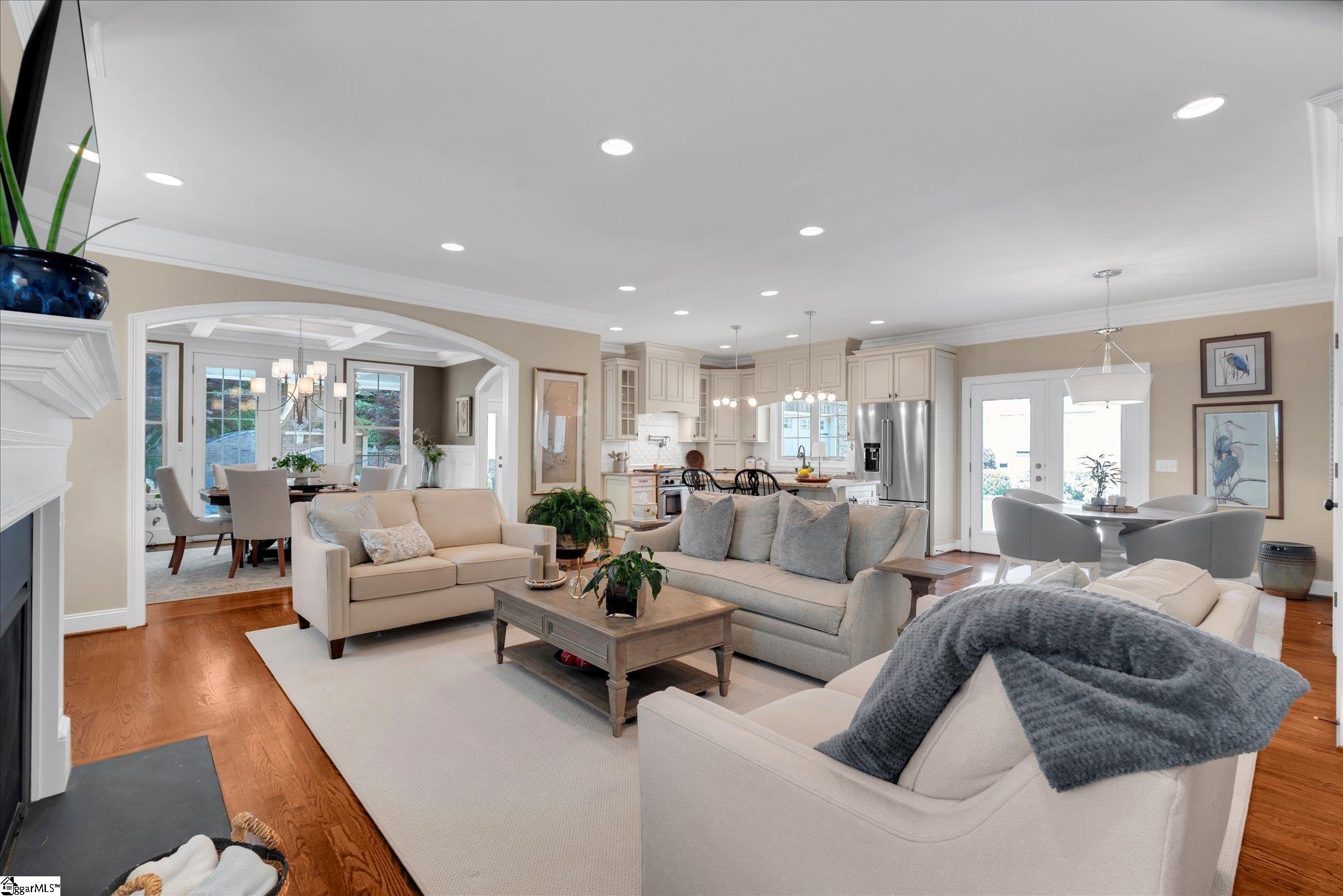 11 English Ivy Lane