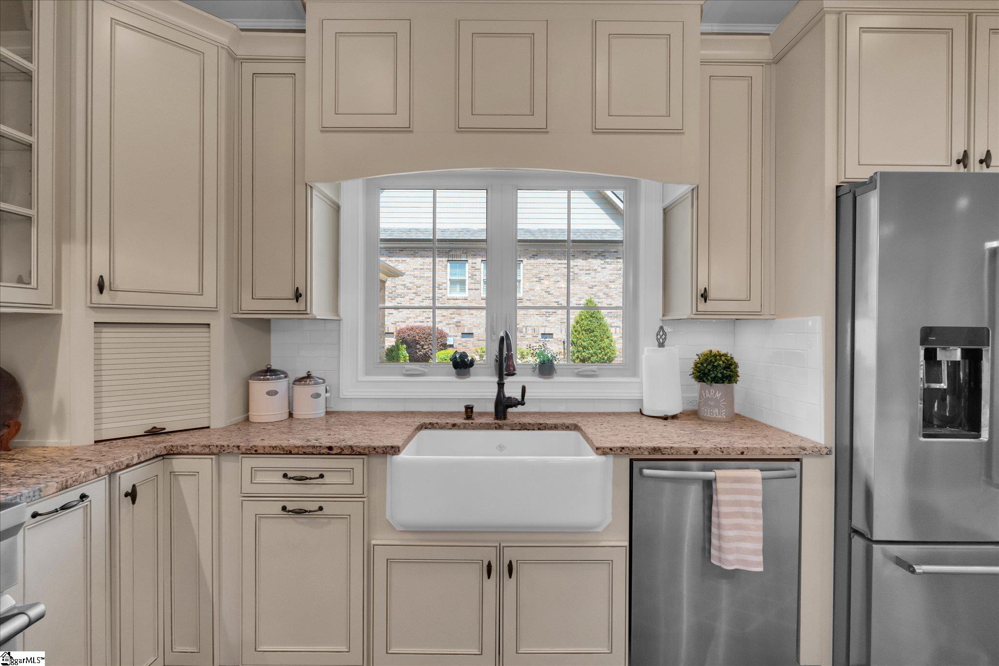 11 English Ivy Lane