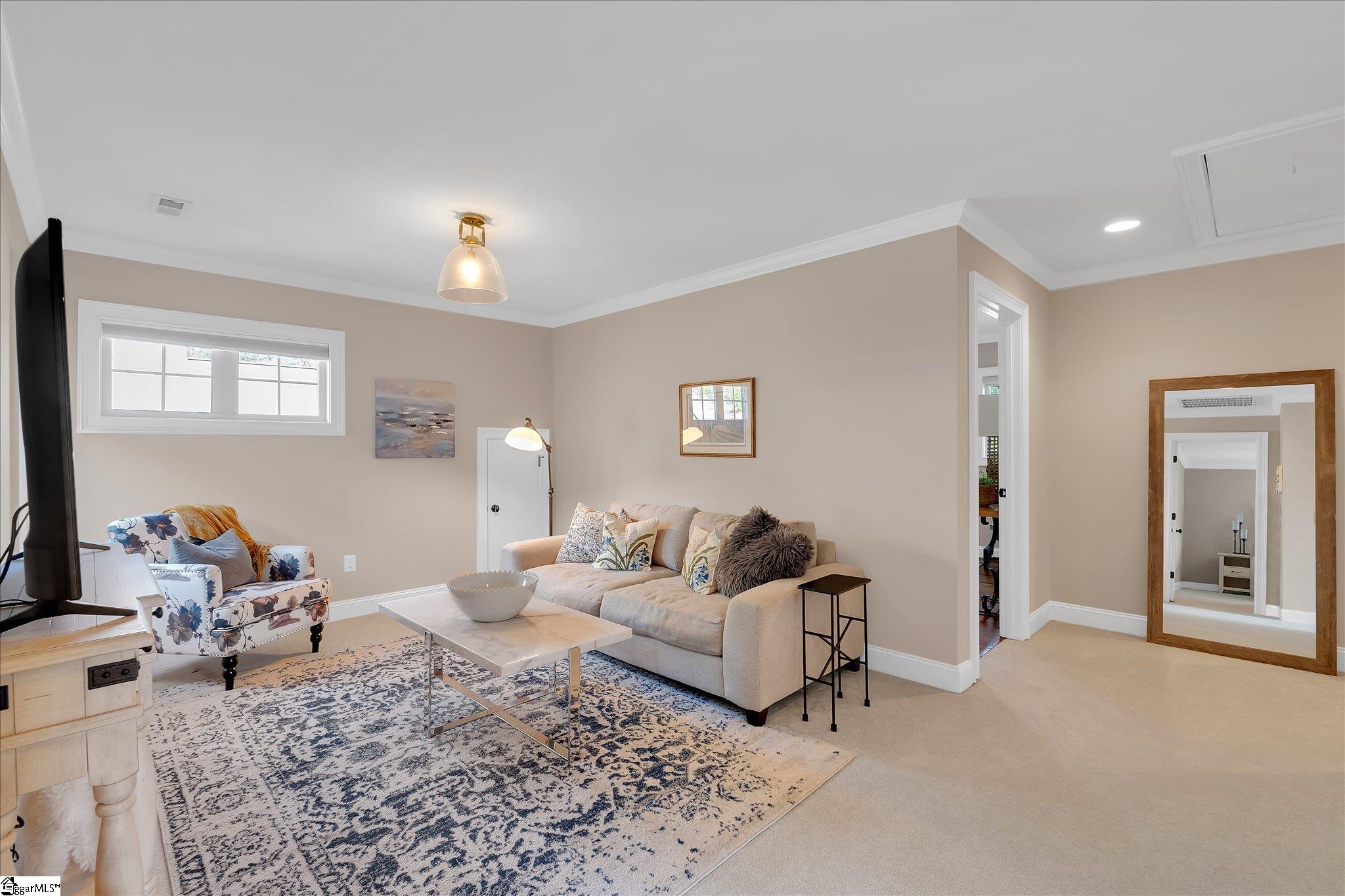 11 English Ivy Lane