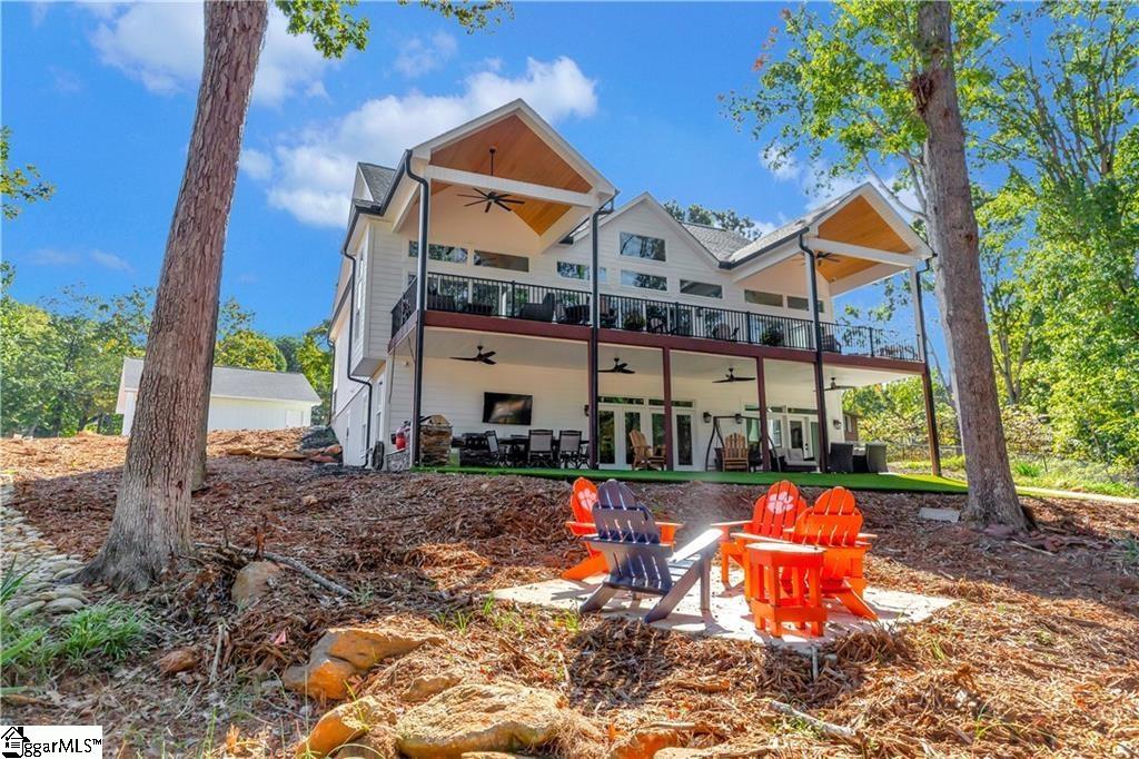 401 Broadwater Circle