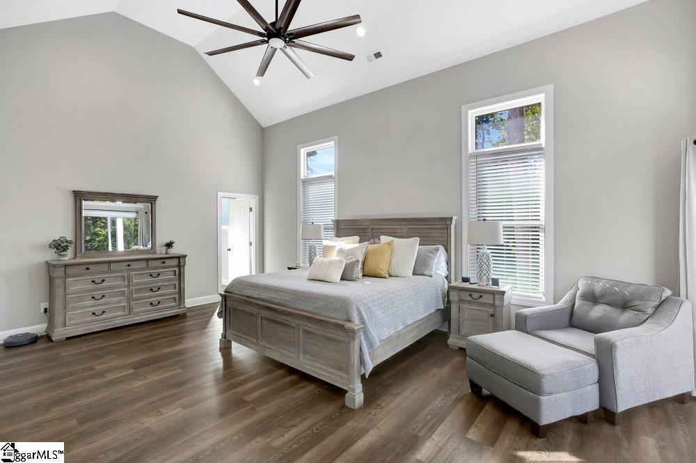 401 Broadwater Circle