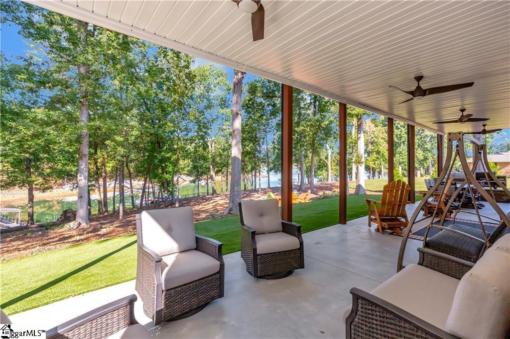 401 Broadwater Circle