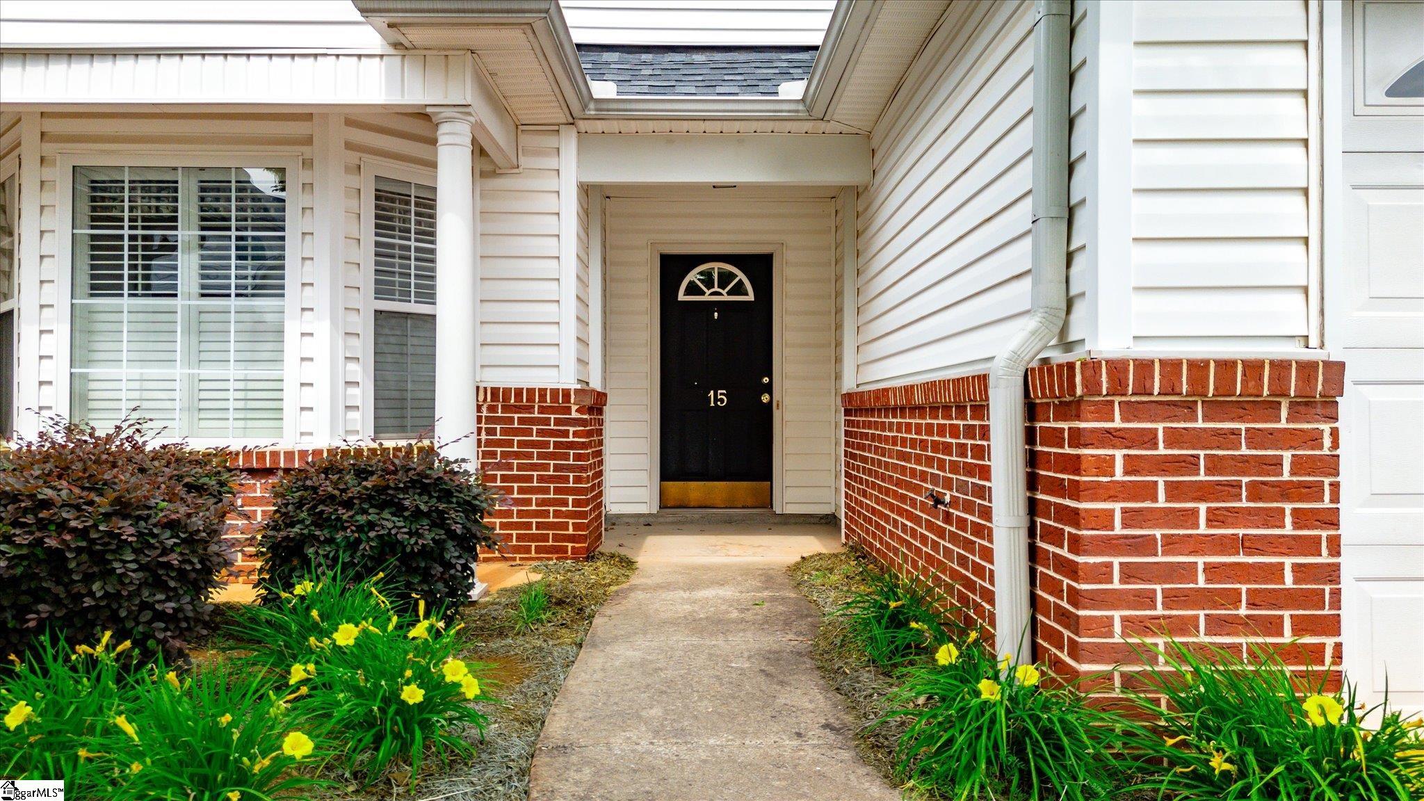 15 Cedar Rock Drive