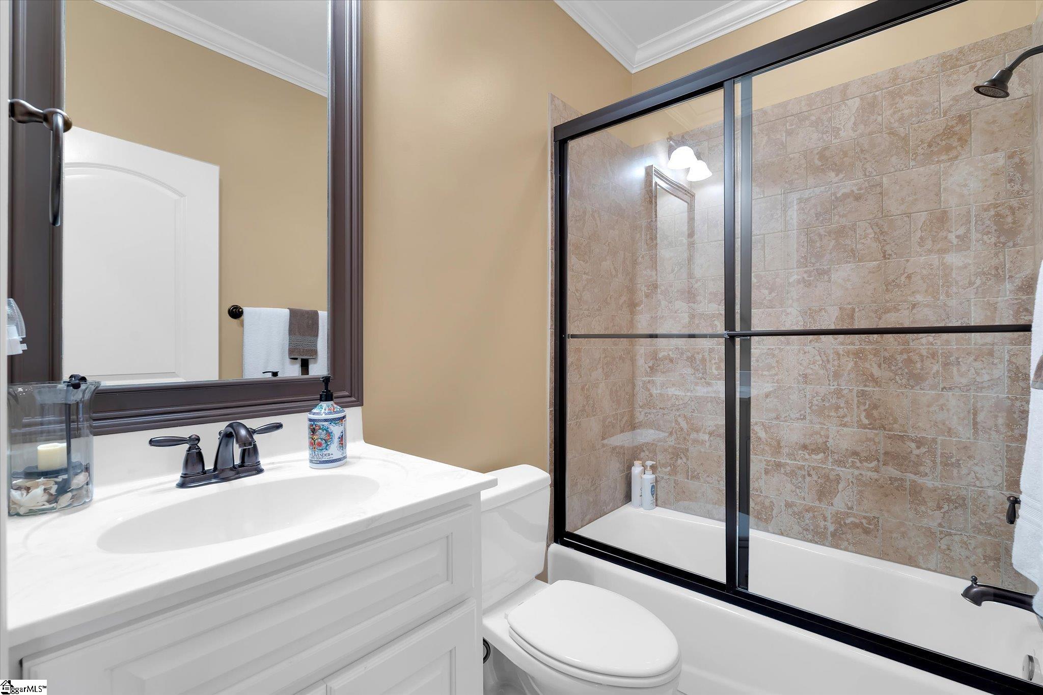 10 Travertine Court