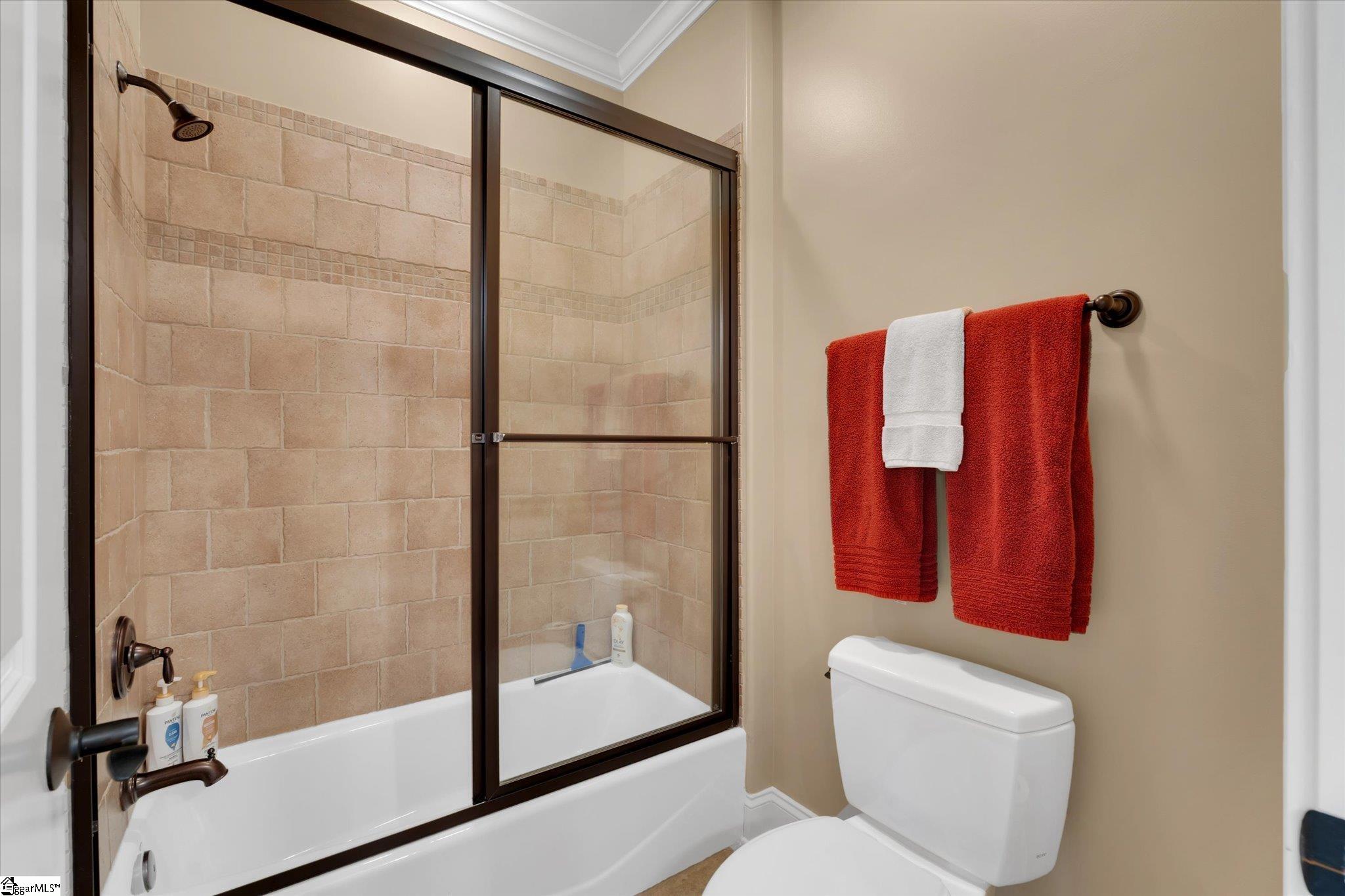 10 Travertine Court