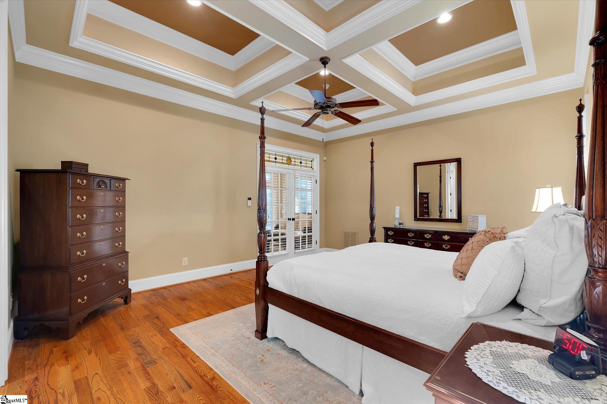10 Travertine Court
