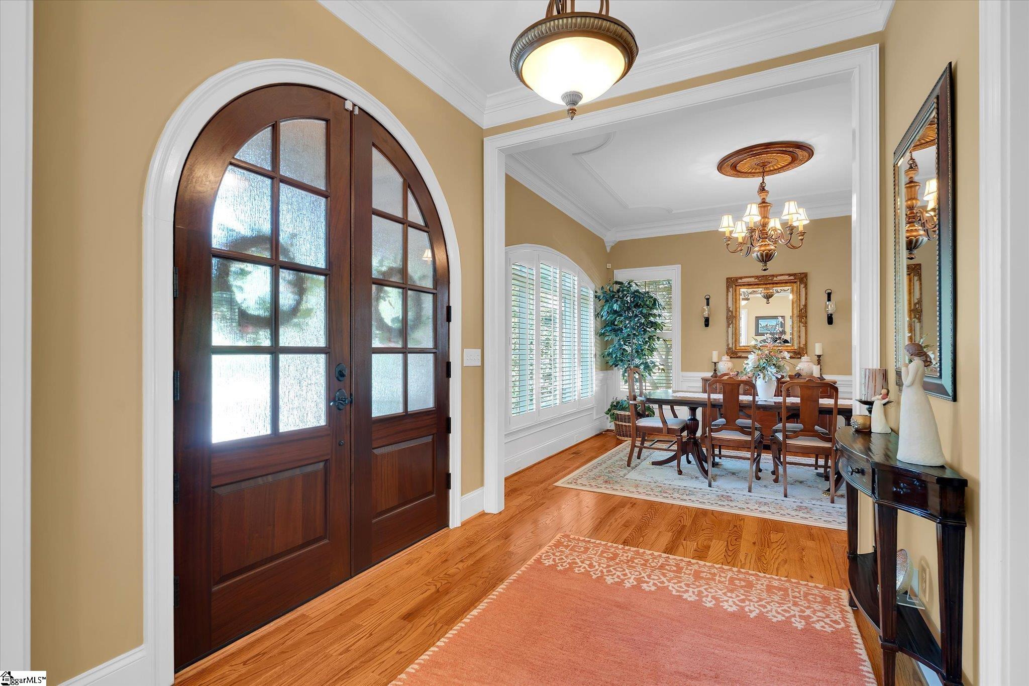 10 Travertine Court