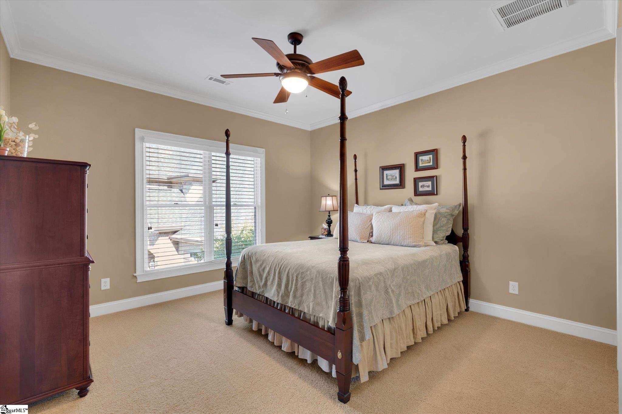 10 Travertine Court