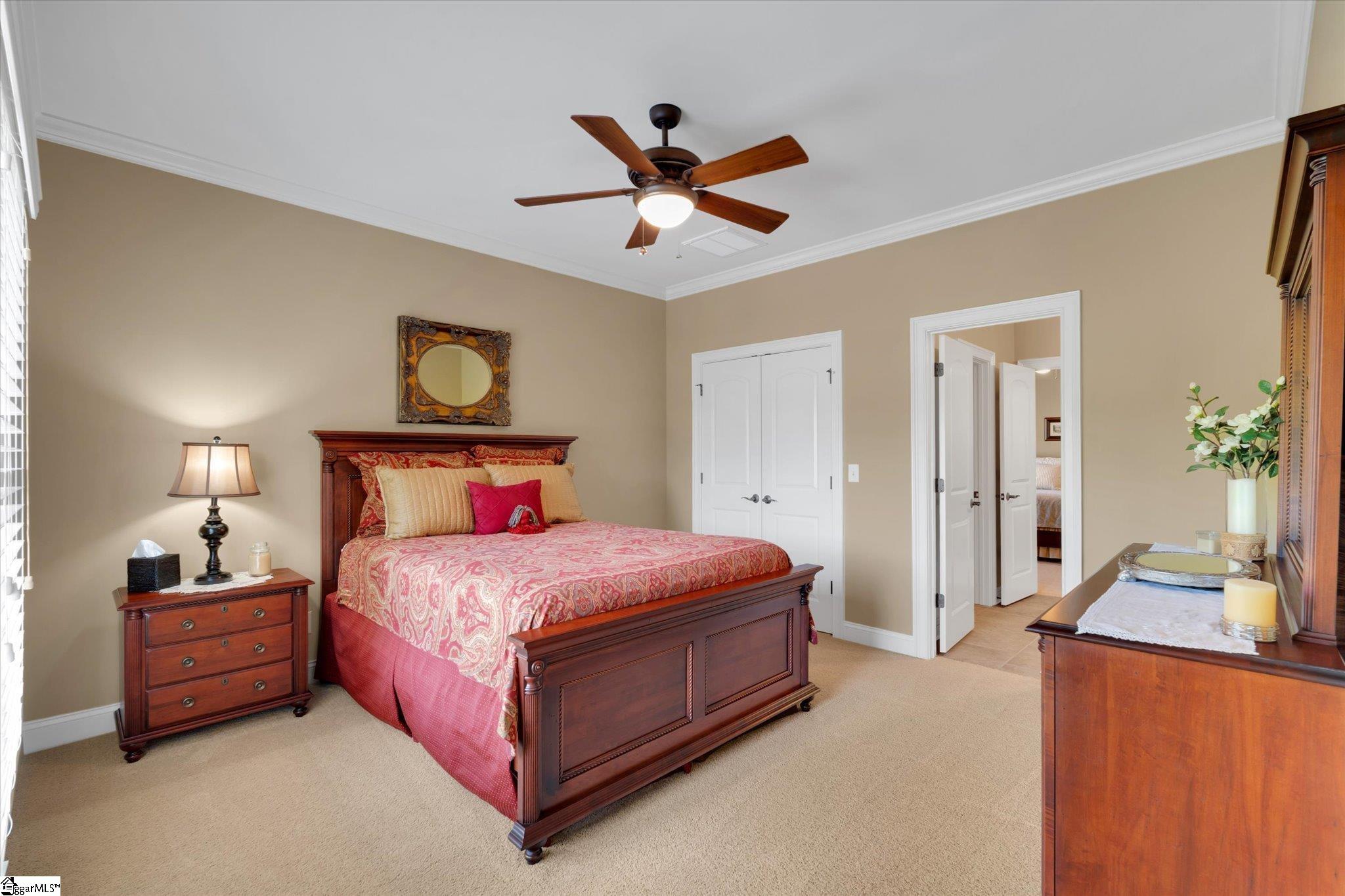 10 Travertine Court