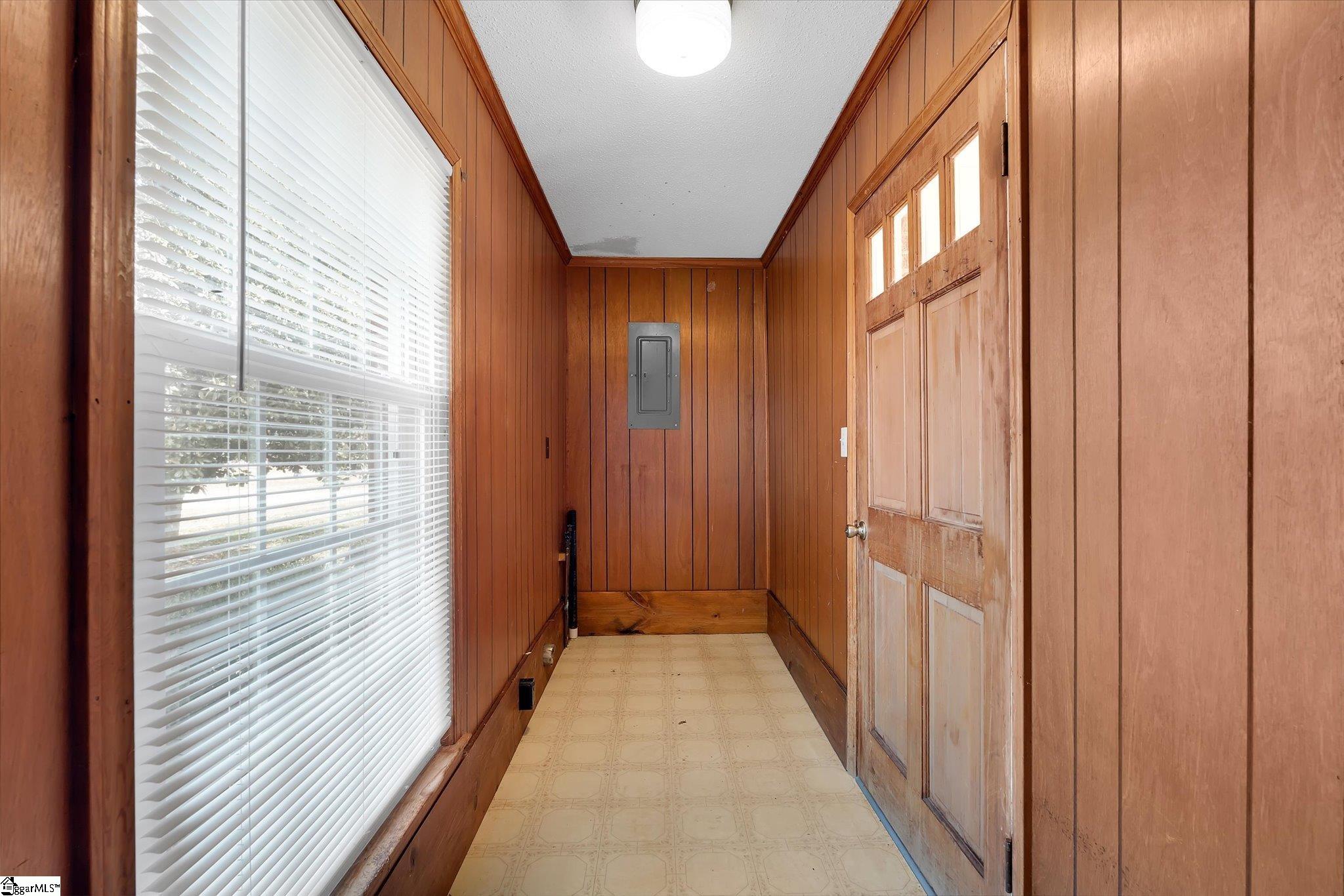 2114 Karen Lane