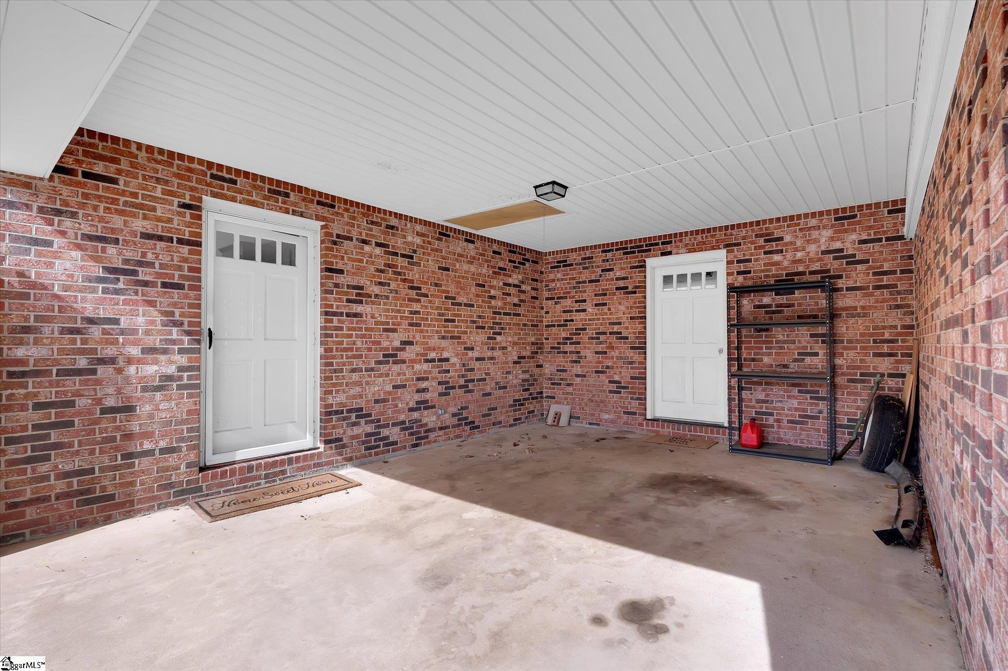 2114 Karen Lane