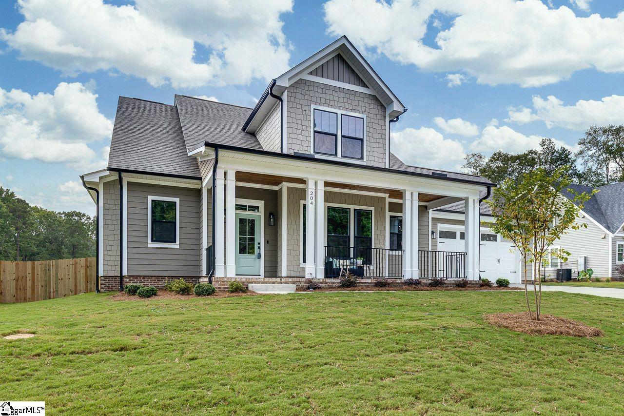 204 Forest Park Drive