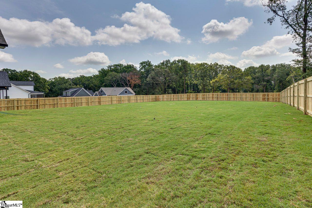 204 Forest Park Drive