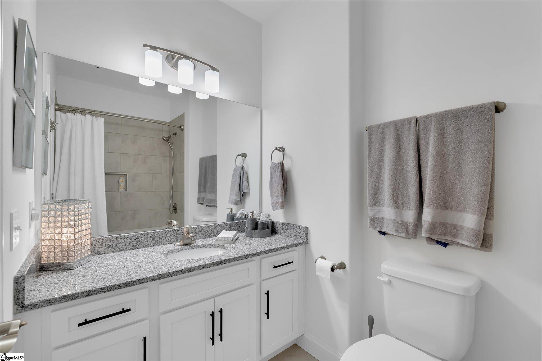 218 Montview Circle
