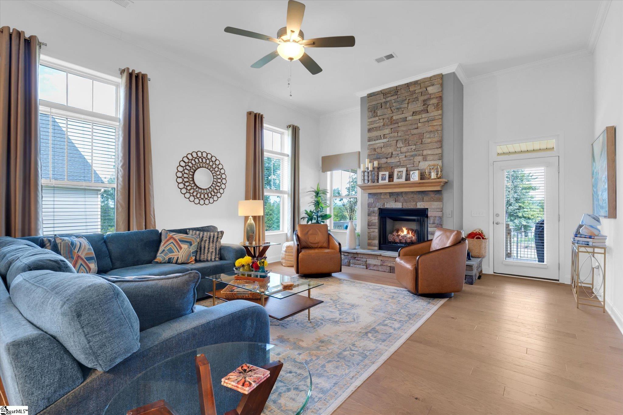 218 Montview Circle