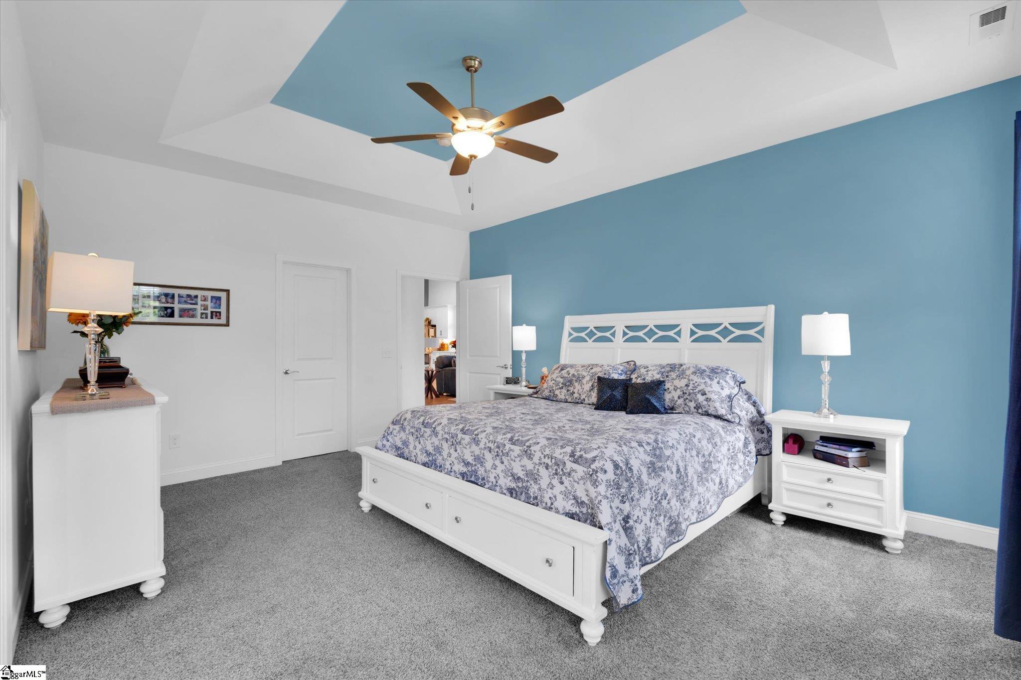 218 Montview Circle