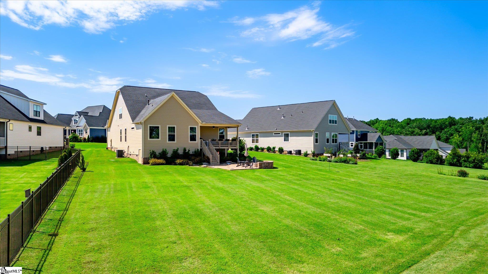 218 Montview Circle
