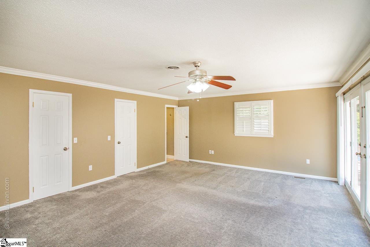4518 Cove Trail