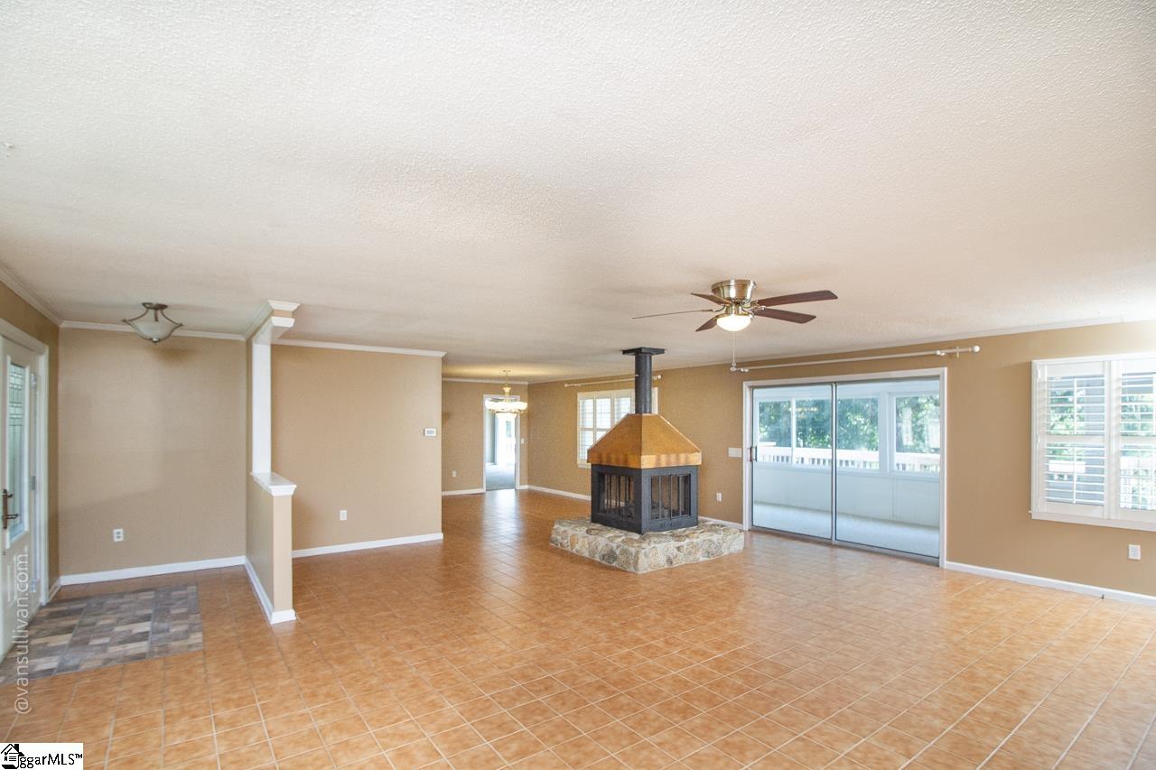 4518 Cove Trail