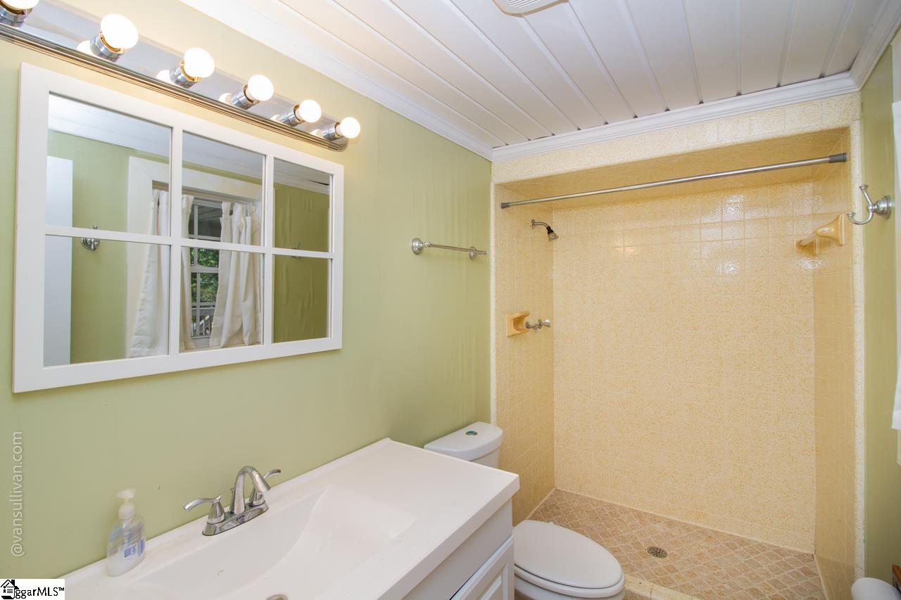 4518 Cove Trail