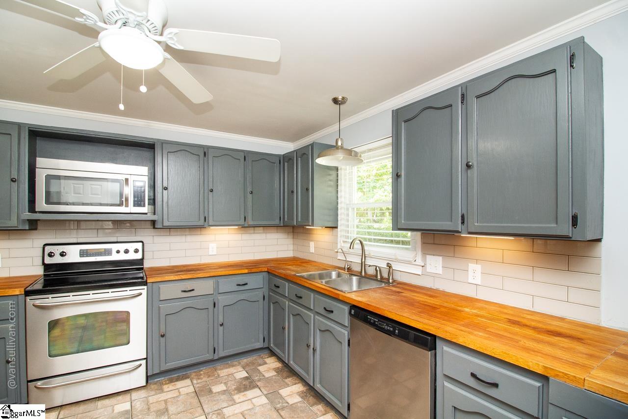 4518 Cove Trail