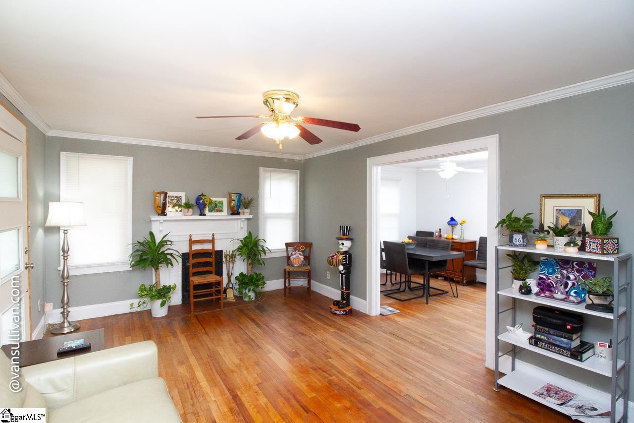 2833 Sunset Forest Drive