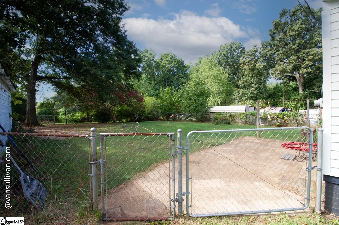2833 Sunset Forest Drive