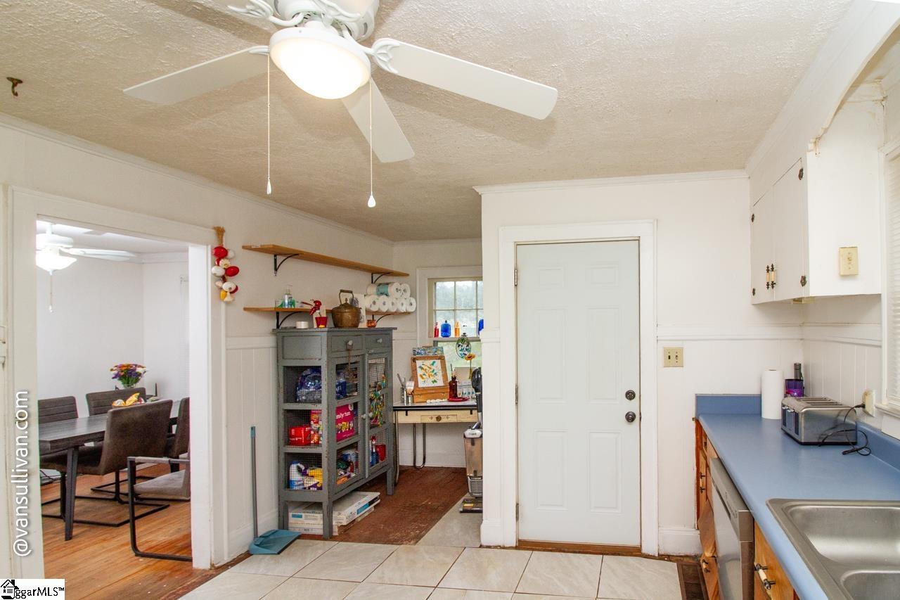 2833 Sunset Forest Drive